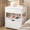 SoBuy FRG258-II-E-W, Comodino con 4-in-1 stazione di ricarica e 2 cassetti, 45x38x55,5 cm | Piccolo tavolino da letto salvaspazio per adulti e adolescenti, Bianco, per camera da letto e soggiorno